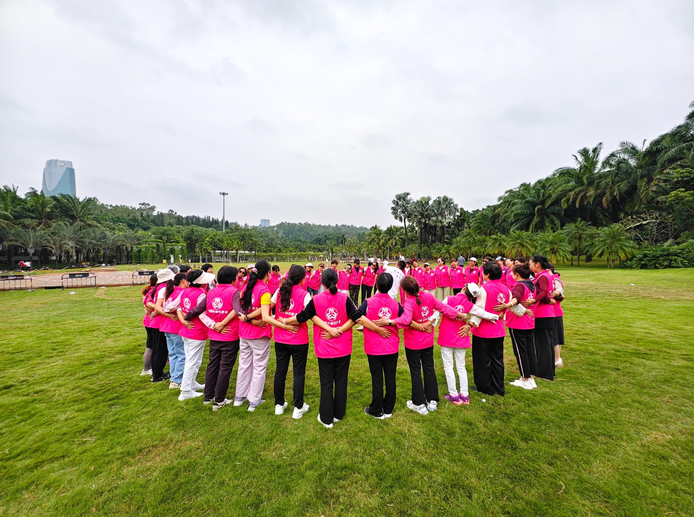 福城桔塘社区开展巾帼志愿者拓展活动