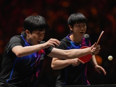 WTT中国大满贯赛：“莎头组合”进决赛 中国队锁定混双金牌 