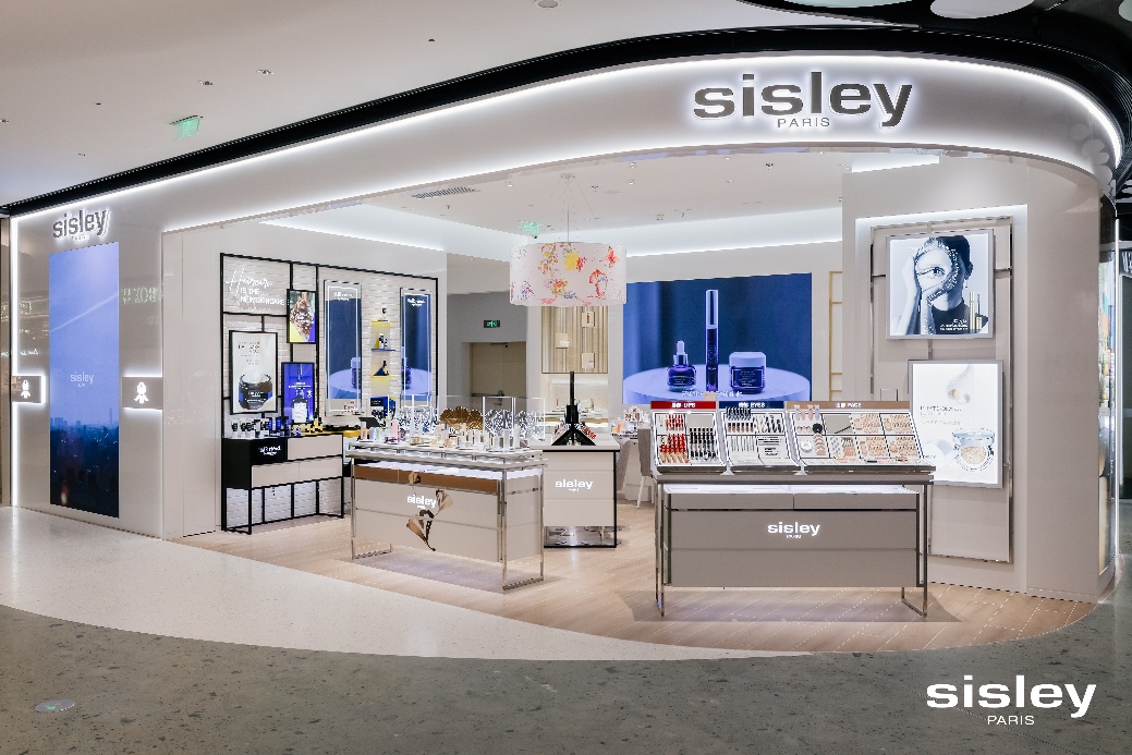 全新打造独特的法式艺术空间,法国希思黎深圳湾万象城店臻耀启幕