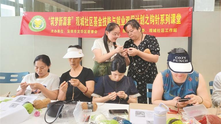 龙华多维赋能织就社区暖心网