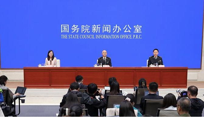 如何看待中美对对方的船舶靠岸收费？海关总署回应