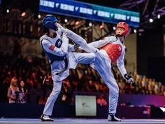 跆拳道世锦赛 ｜ 中国队小将再摘一铜 梁育帅被判犯规止步八强