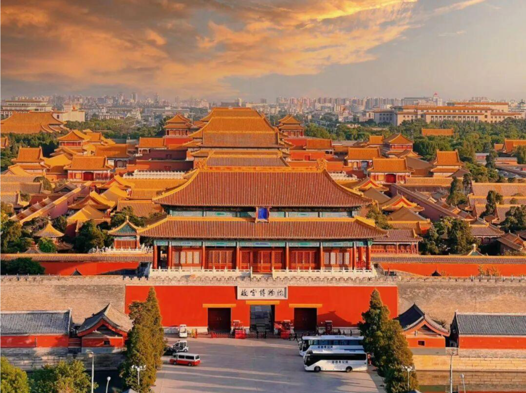 百岁故宫博物院，生日快乐！ 