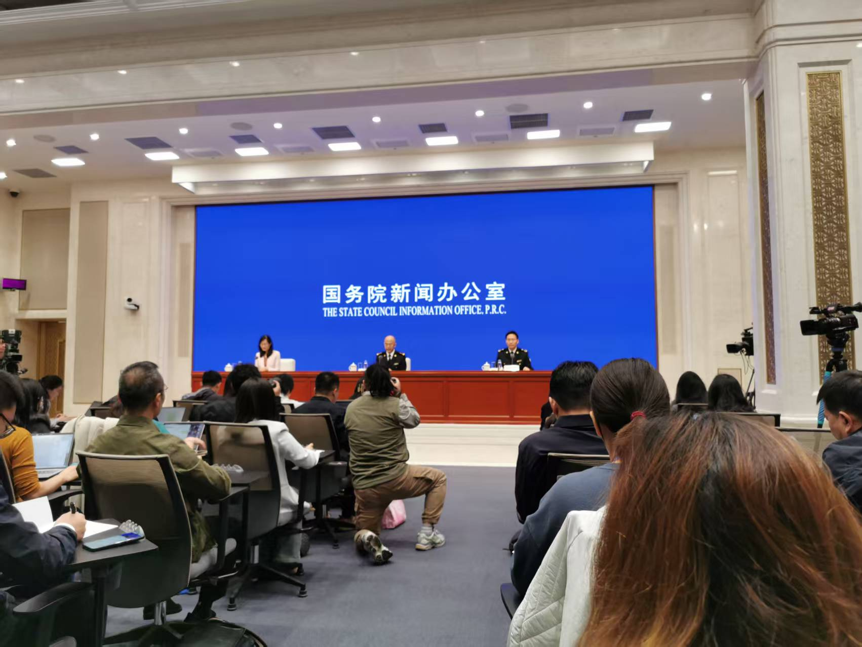 海关总署：民营企业是稳定外贸的“主力军” ​