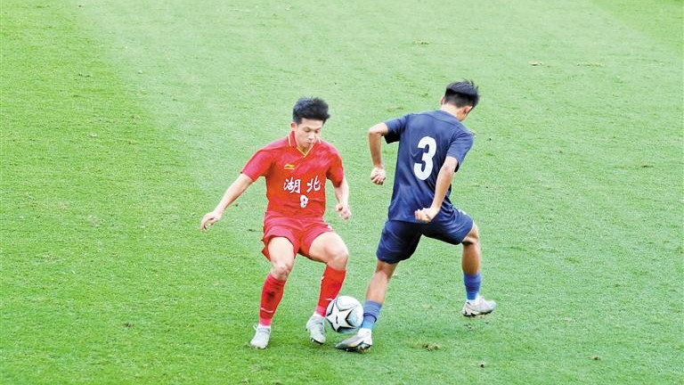 光明区首场十五运会赛事开赛 男足U18两场比赛决出两个“2:0”