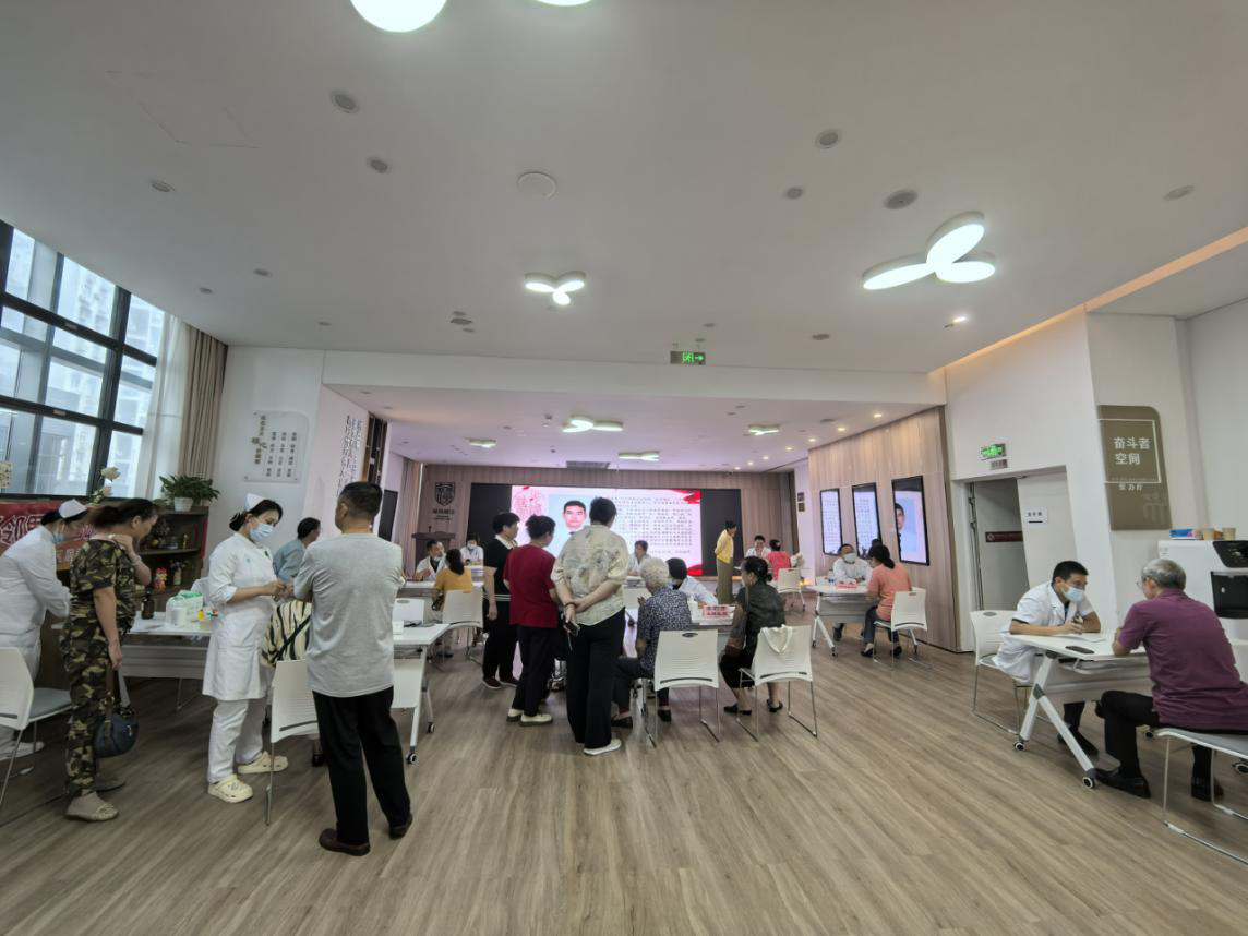 桂园街道开展中医义诊活动 关爱退休党员健康生活