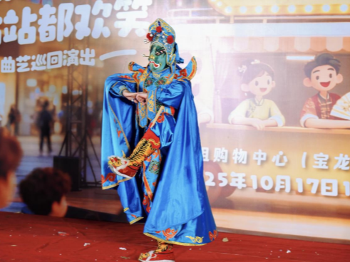 龙岗区曲艺巡回演出走进宝龙，为市民献上传统文化盛宴