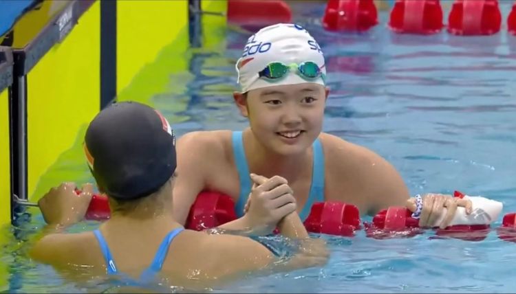 双线告捷！深圳南山李思瑶亚青会夺金摘银