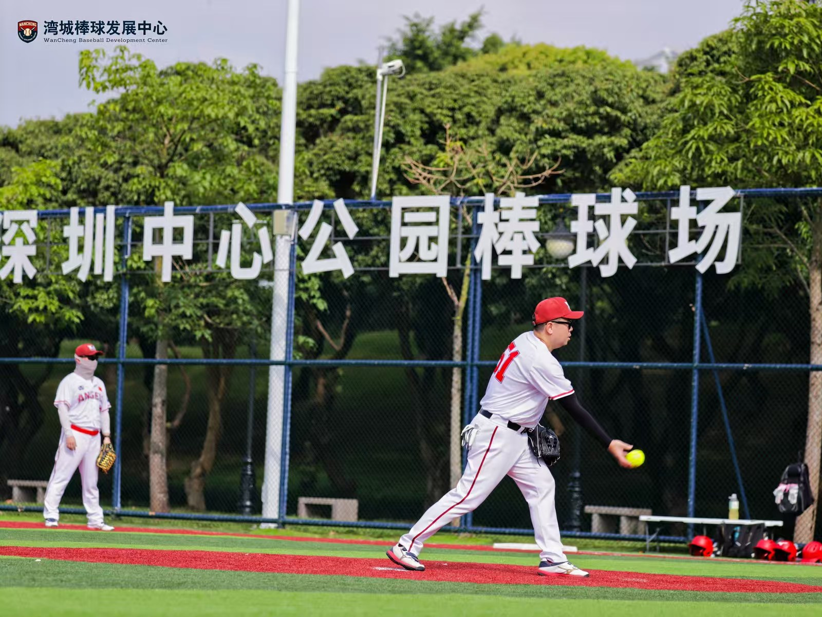 家门口的国家级赛事！2025“熊猫杯”慢投垒球企业联赛福田分站赛开赛
