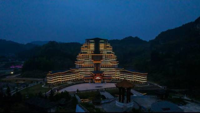 酒店外景。