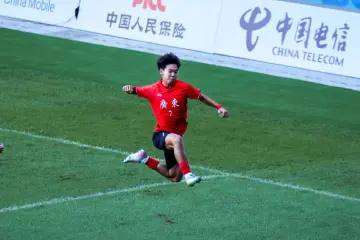 十五运男足U18广东队开门红!深圳赛区氛围热烈