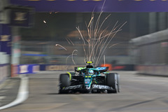 （体育）（7）赛车——F1新加坡大奖赛：第二场练习赛赛况