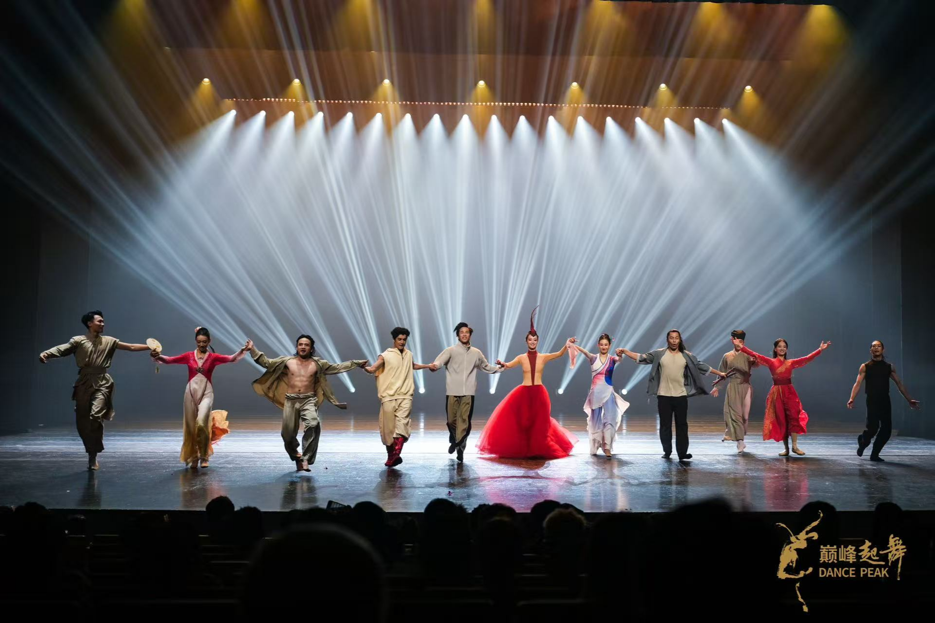 “好风起 共潮生”——2025“创艺同行”湾区青年艺术荟精品展演精彩呈现