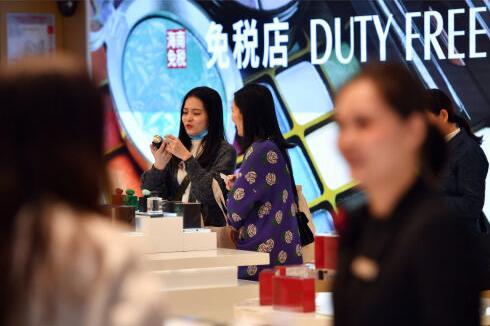利好来了!刚刚,五部门发布通知:下月起完善免税店政策