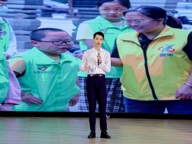 我为五大赛打call① | 从东莞走向全国！听冠军选手曾港分享演讲心法