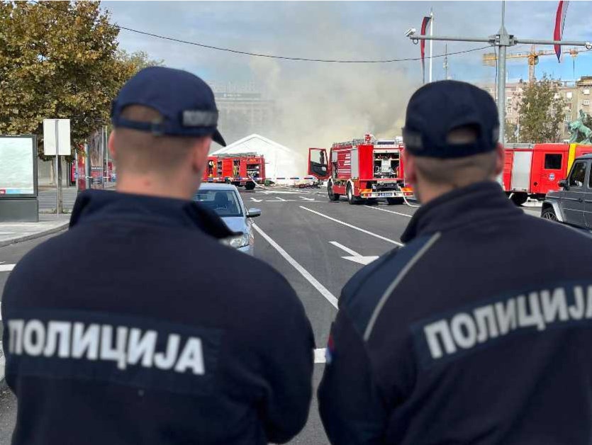 塞尔维亚首都发生枪击和纵火事件，武契奇发表讲话