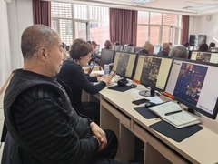 中国老年人积极融入社会变化新图景