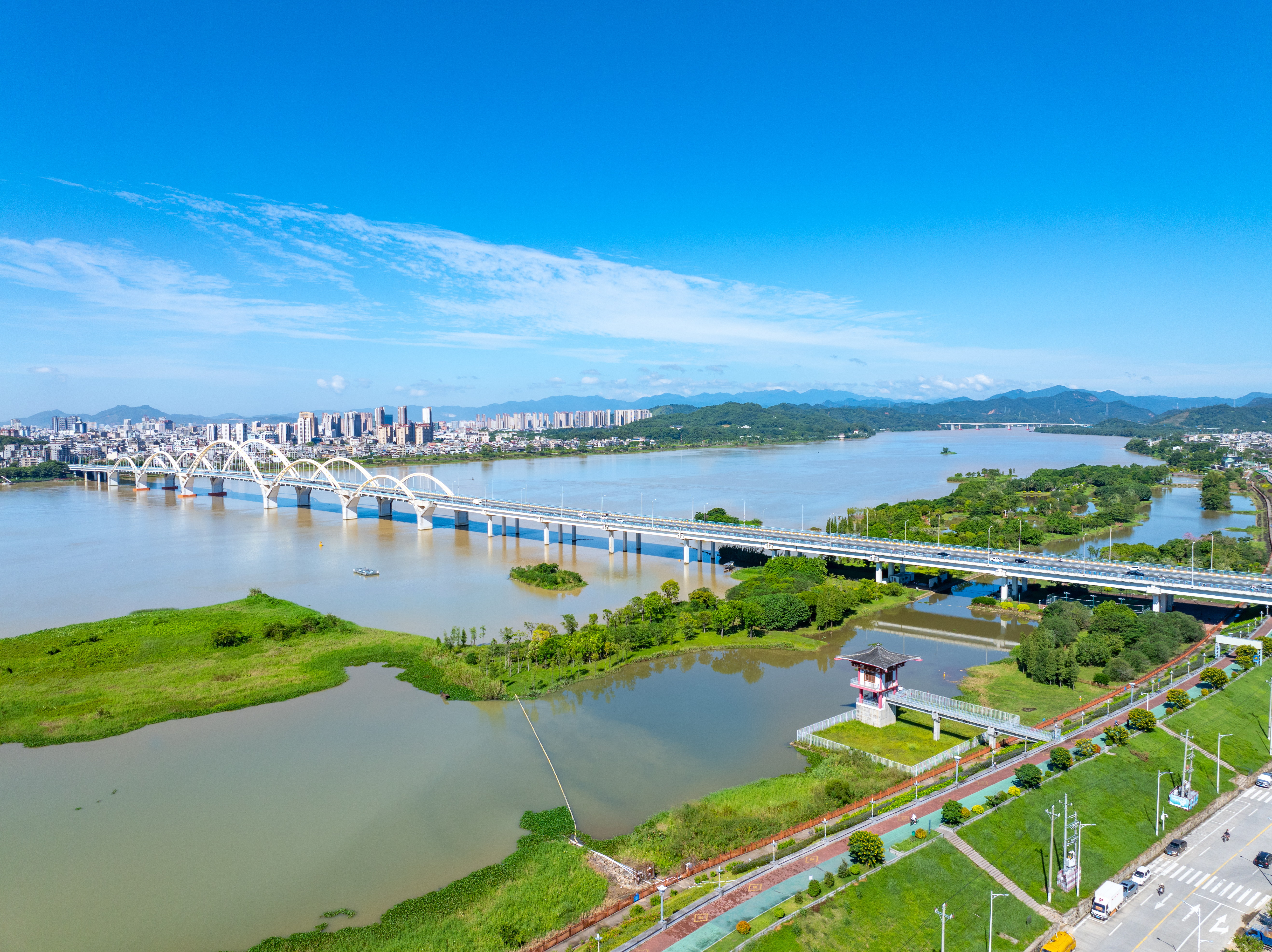 潮起韩江满目新，秀水长清润民生——沿着总书记的足迹看韩江流域水利综合治理成效