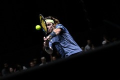 （外代二线）（34）网球——巴黎大师赛：谢尔顿晋级八强