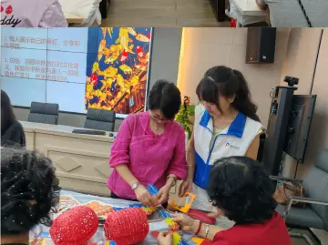 南园街道开展“世界精神卫生日”禁毒宣传:多元融合,筑牢全民防毒墙