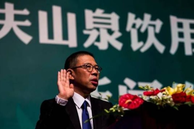 钟睒睒第4次成中国首富！雷军、李书福进前十