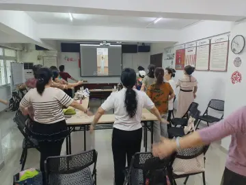 民新社区“云端太极”系列课堂收官