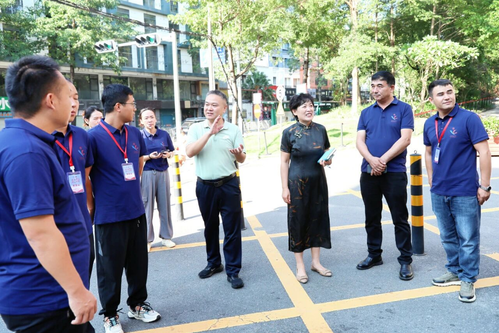 乐韵牵两地,教育促同行!乐城小学与喀什市教育局团队深度交流育人实践