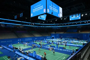 十五运群众羽毛球在深开赛，26支代表队角逐10枚金牌