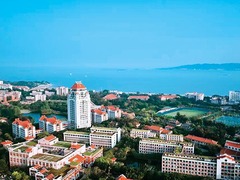 瞭望·瞭望访谈 | 以融通中外 育文明使者——专访厦门大学党委书记、中国科学院院士张荣