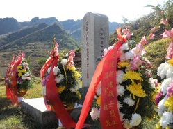 经中朝双方协商，本月起将先后修缮新坪、元山等6处在朝中国人民志愿军烈士陵园 