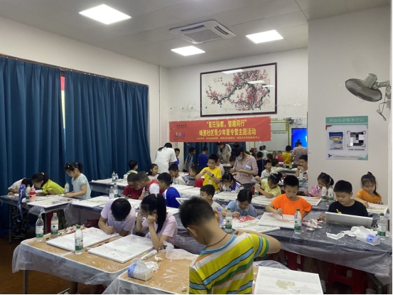 “夏日探索，智趣同行” 南山区峰景社区青少年夏令营主题活动落幕