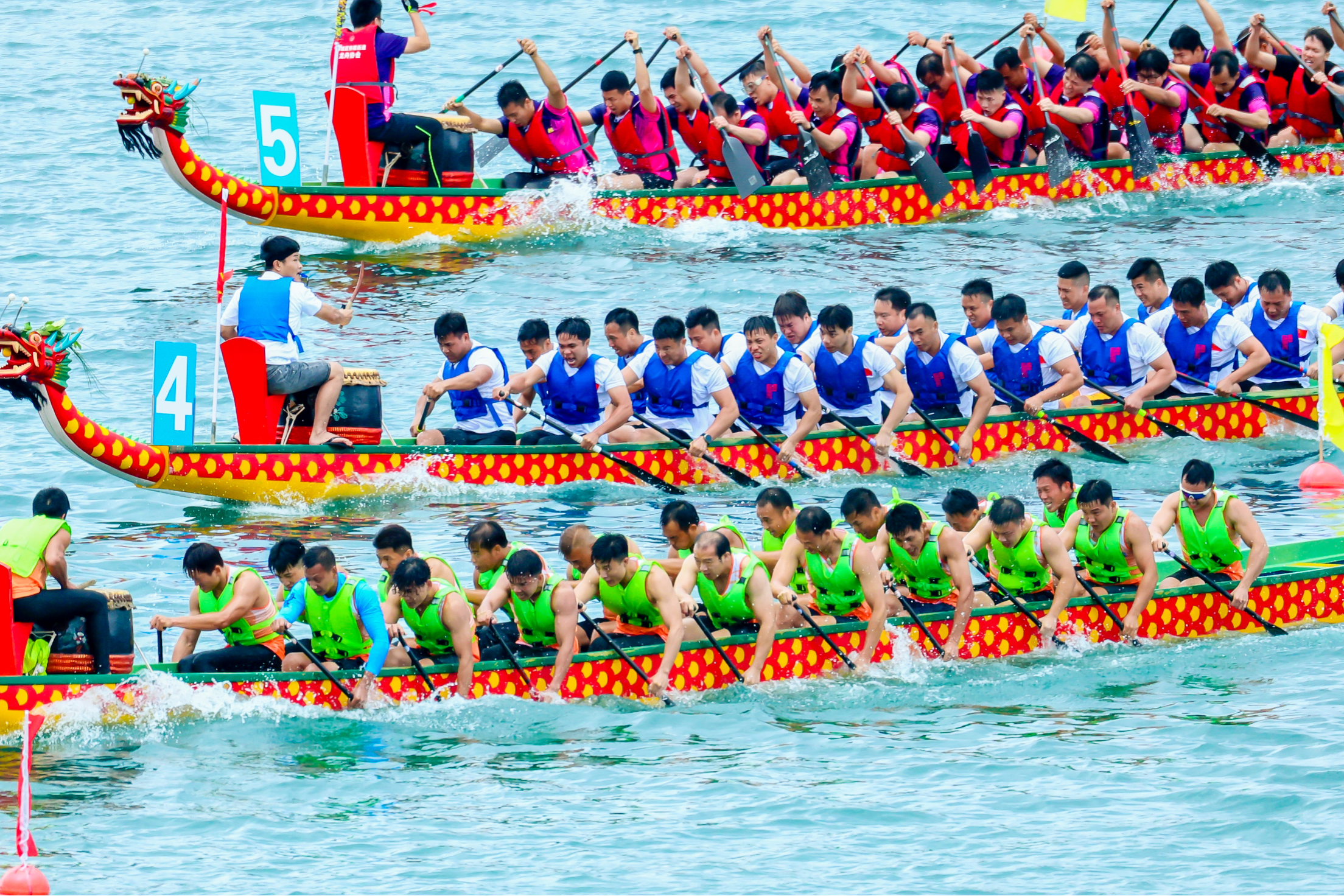 11月1日来深圳南澳观看首届海上龙舟趣味赛,2025南澳户外运动季正式开启
