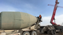 包银高铁银巴支线建设取得阶段性突破