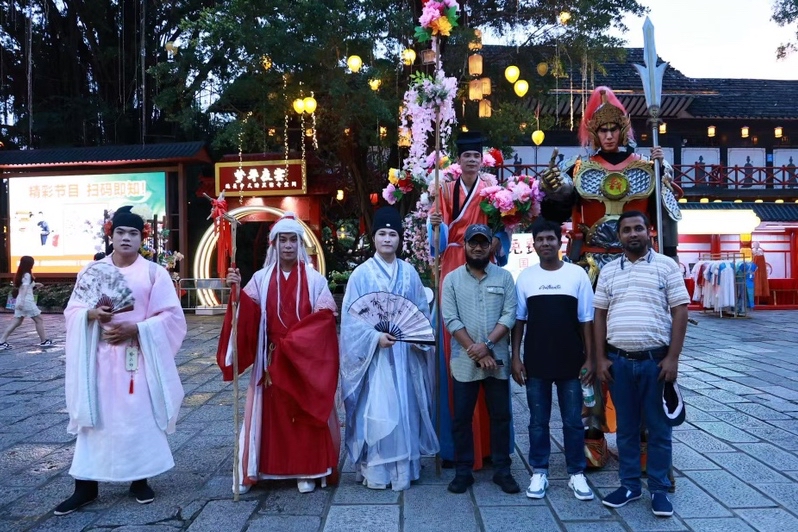 畅游锦绣中华，共赴文化之约：沙河街道邀国际友人解码多彩中国