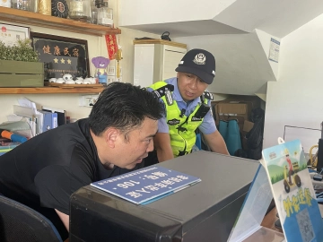 大鹏不止有山有海，还有美丽风“警”线！“双节”假期记者探访民警