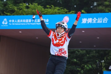 十五运自由式小轮车：广东女队喜夺两奖牌，点赞深圳光明