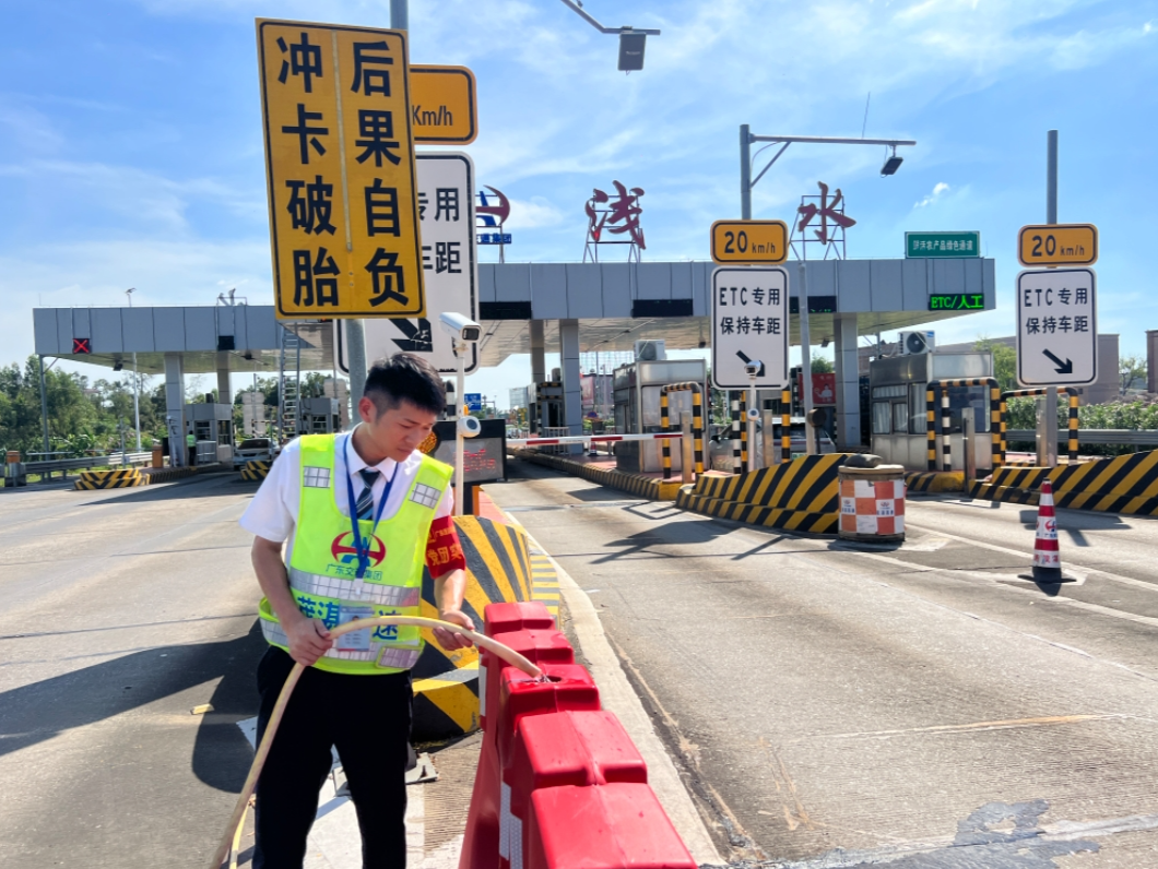 众志成城聚合力，茂湛、包茂高速筑牢抗击台风“麦德姆”防线