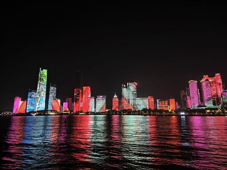 以海为媒，以景会友！APEC嘉宾点赞“海上看青岛”