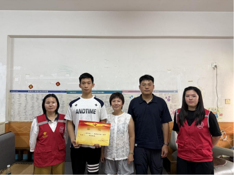 续写报国志，燕罗走访慰问退役“四有”优秀士兵
