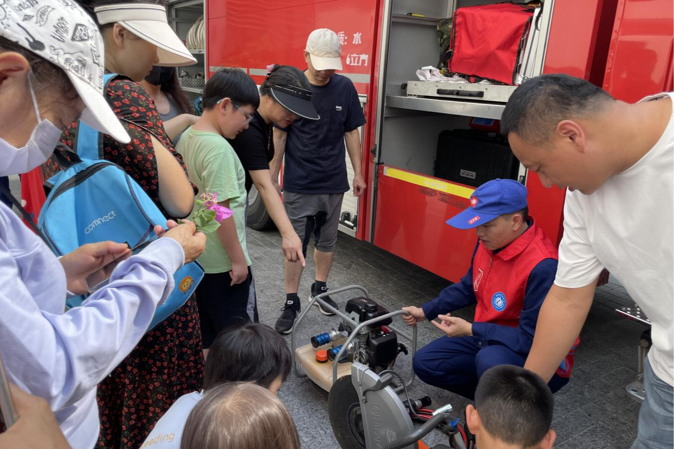 干货满满！沙头街道新沙社区开展“筑牢安全  防火墙”全国消防宣传月应急技能学习活动