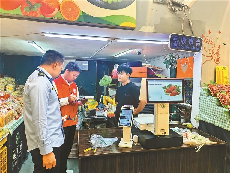 “培训+督导”双线发力!玉律社区守护居民舌尖上的安全