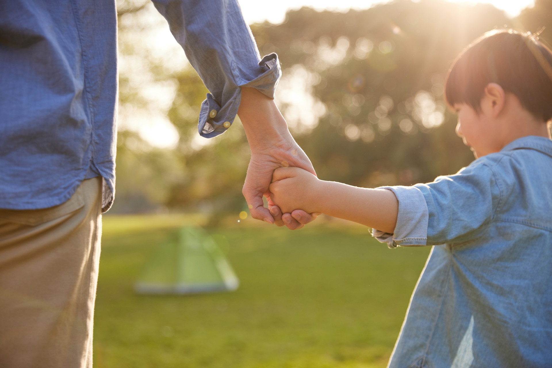不要过度操心你的孩子，也不必成为完美的父母