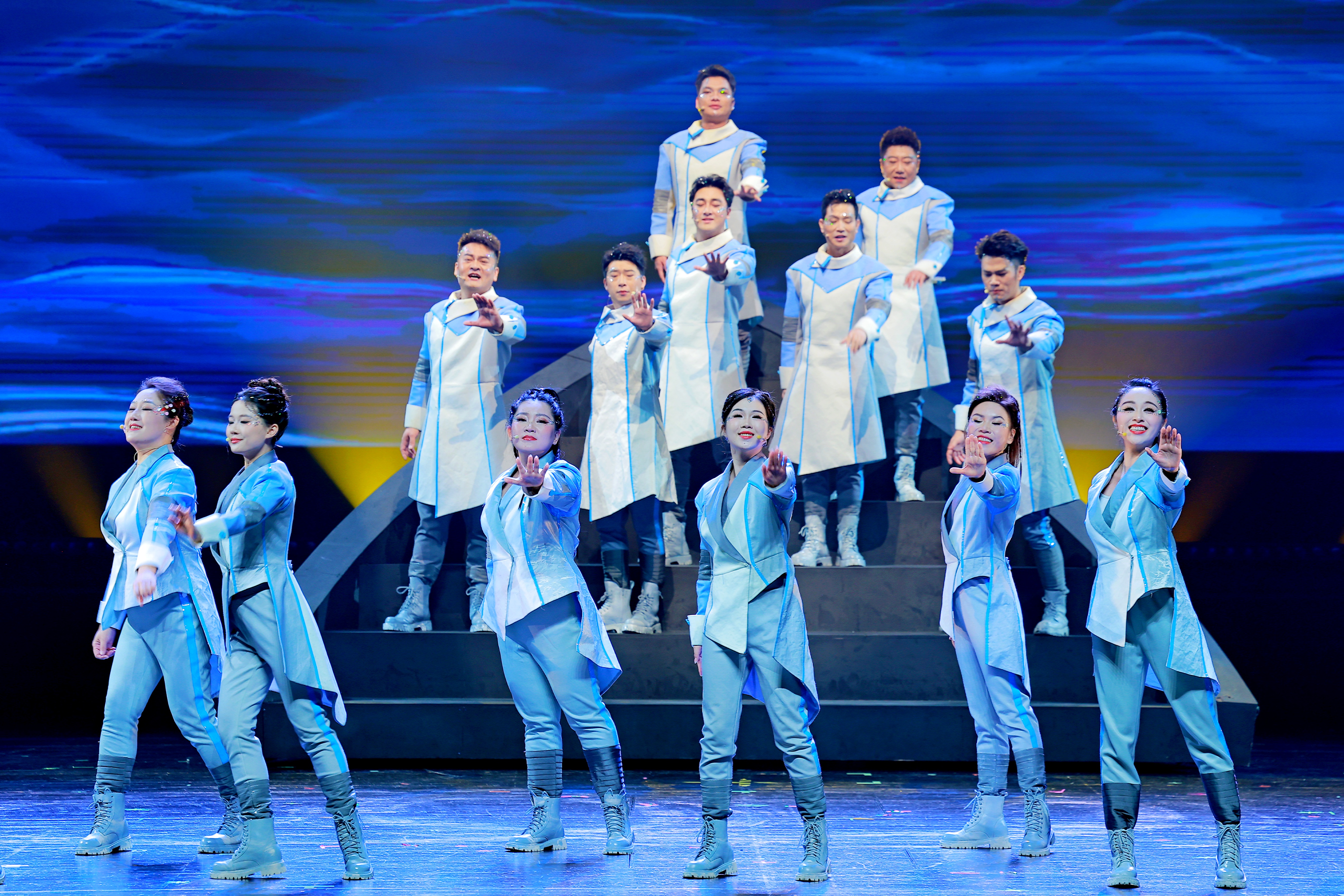 《追光》《风火山》获得中国群众文艺领域政府最高奖项“群星奖”