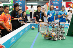 中国队在2025年FIRST全球机器人挑战赛获三个奖项（3）