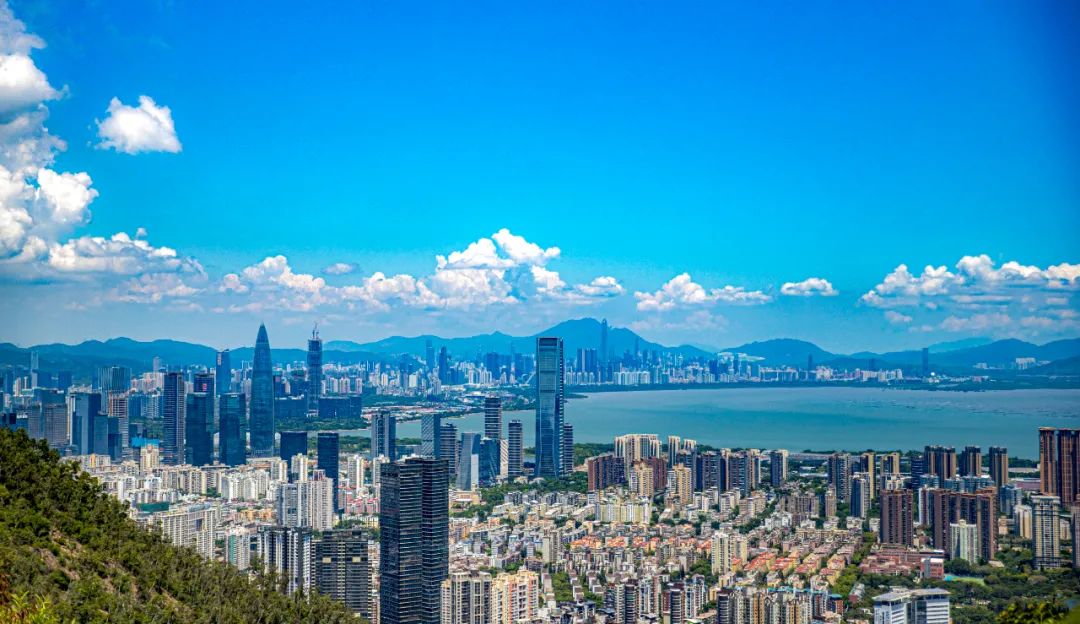 “码”上护企，深圳实施全国首部“扫码入企”制度文件