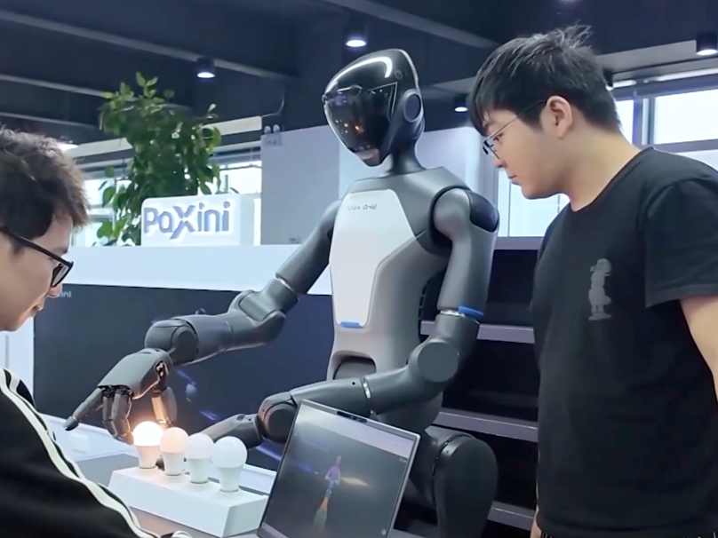 新闻联播关注:深圳灵巧手里的创新密码