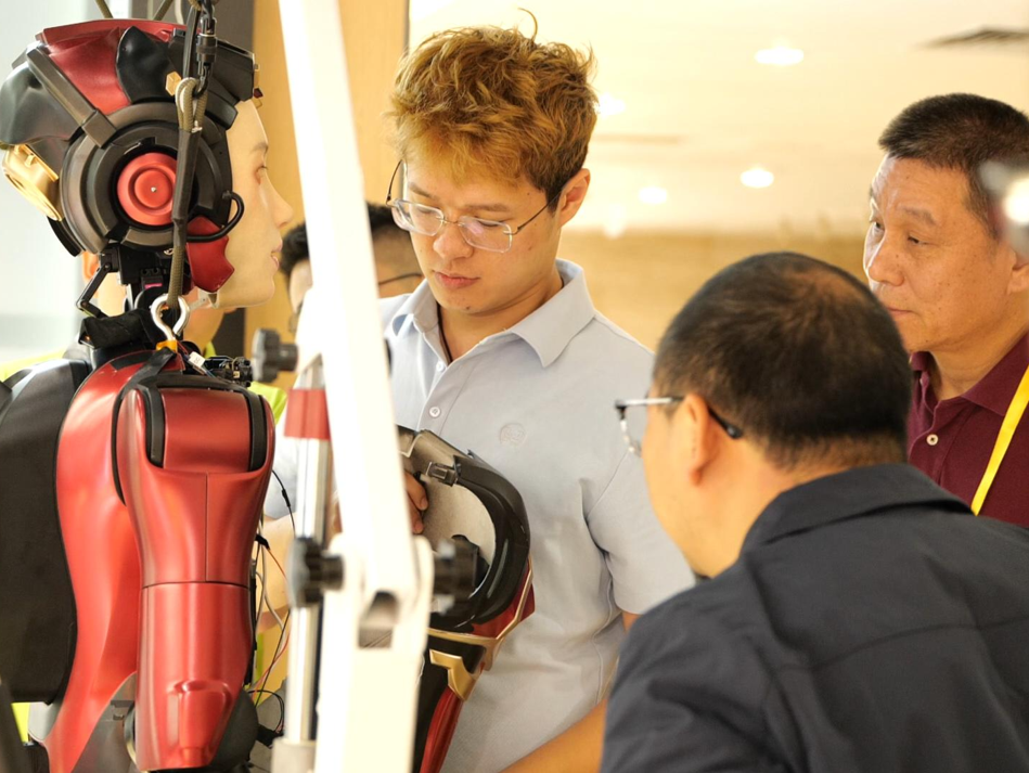 优秀“种子”走出象牙塔 2025西安交通大学校友创业项目深圳路演举行