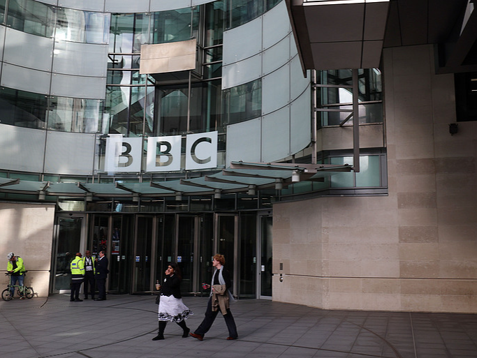 BBC就“拼接”视频向特朗普道歉 但拒付赔偿