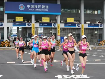 深港马拉松:是跨境奔跑,更是“无界”拥抱