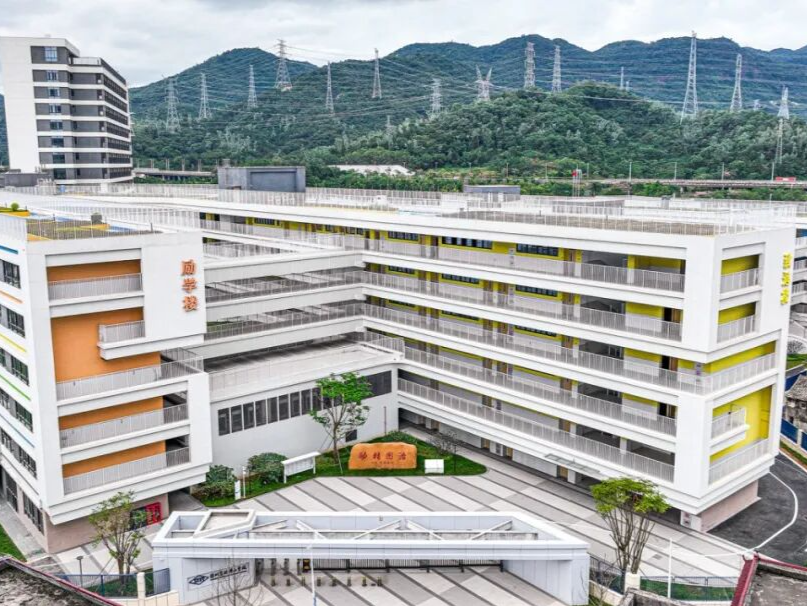 飞阅坪山｜建筑面积近8万平方米，深圳实验坪山学校永久校区正式启用